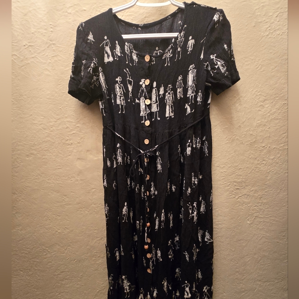 Vintage Printed Midi Dress w/ Wooden Buttons & Shoulder Pads 90s/2000s